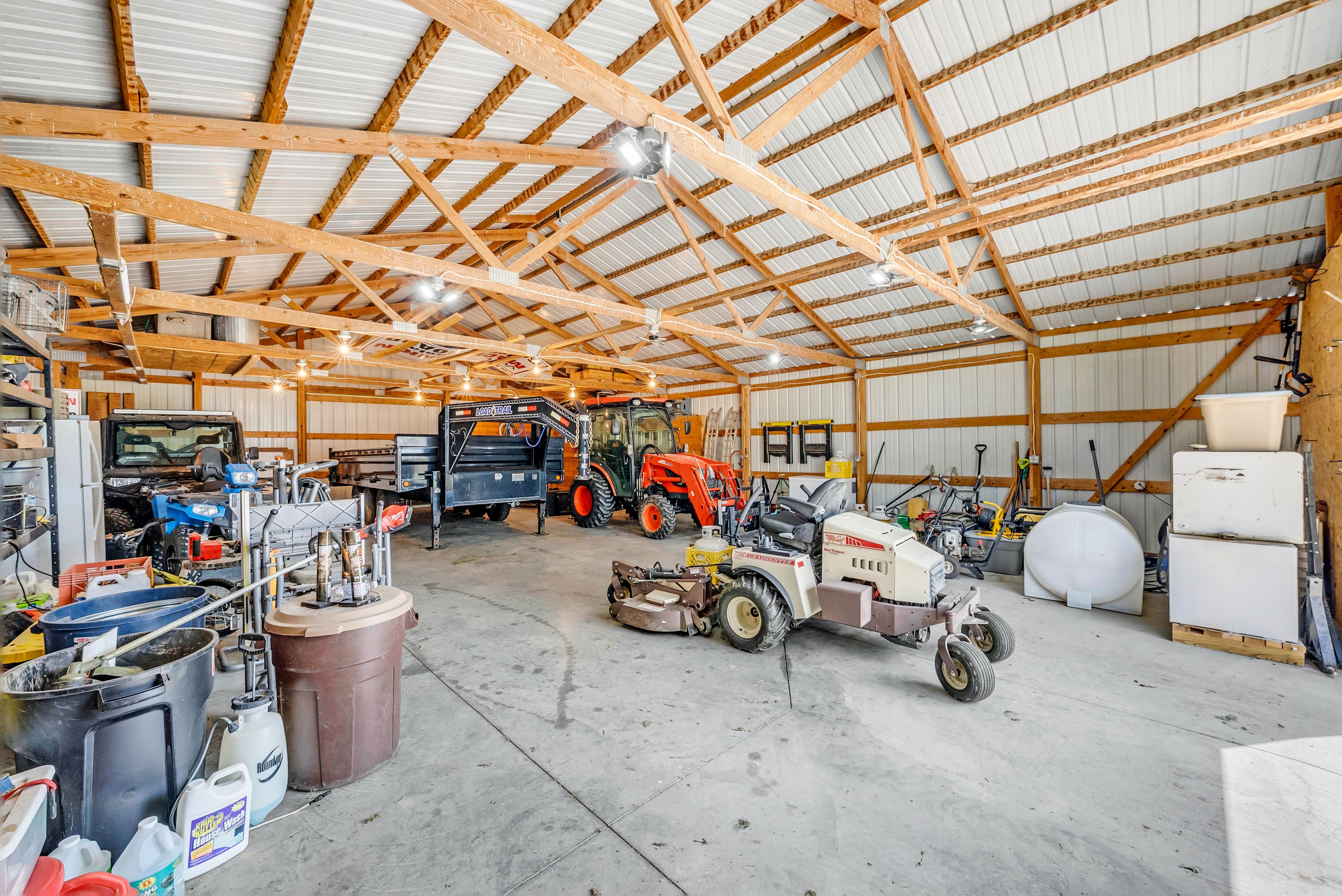 Listing Photo: 13069 Garst Trail, Indianola, IA 50125-46
